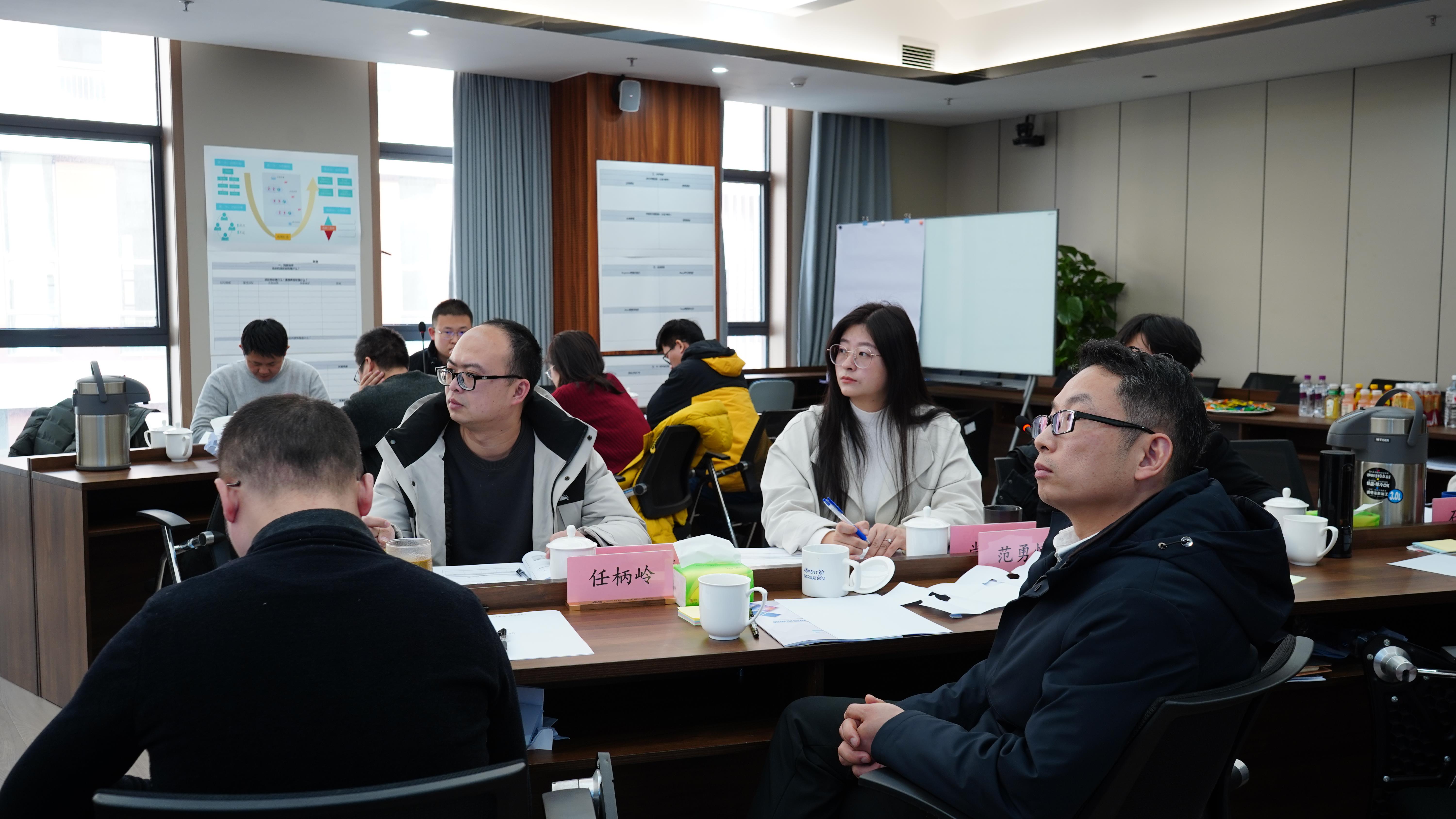 光研院举办“教练型复盘经验萃取”专题培训 助力组织智慧沉淀与能力跃升